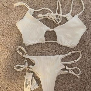 Frankies bikini’s top and bottom